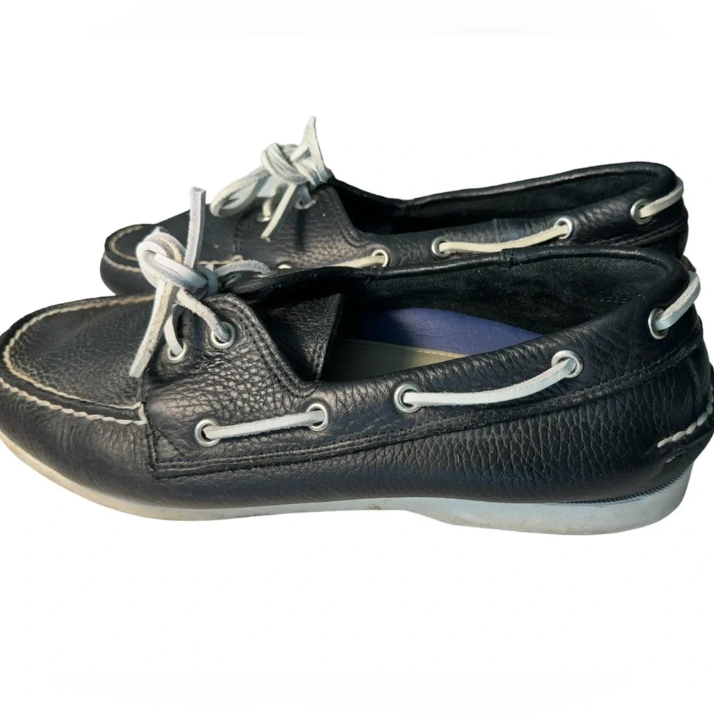 Vintage G.H. Bass & Co Black & White Leather Boat Shoes Men’s 10M MINTY